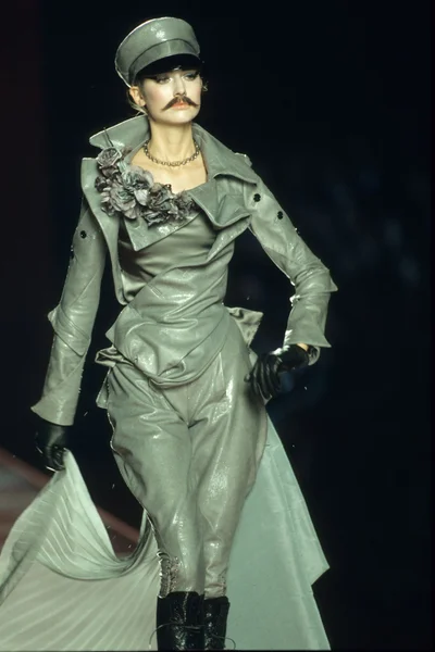 Look 20